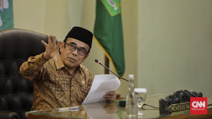 Menteri Agama (Menag) Fachrul Razi saat memberikan keterangan pada wartawan terkait kinerja Kementerian Agama. Jakarta, 18 Februari 2020.