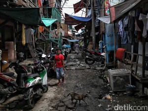 Sandiaga Ingatkan Pemerintah Harus Realistis Turunkan Kemiskinan