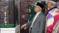 Dalam acara tersebut dipamerkan artefak Rasulullah SAW dan para sahabat Nabi yang akan berlangsung hingga 19 Februari 2020 dan dihadiri Gubernur dan jajaran Muspida serta ulama setempat.