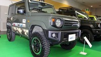 Warna bernuansa gelap pun dipilih supaya tampilan Jimny jadi makin sangar.Foto: Response