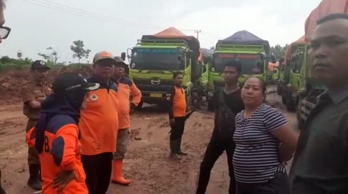 Bupatik Lebak Iti Octavia marah-marah