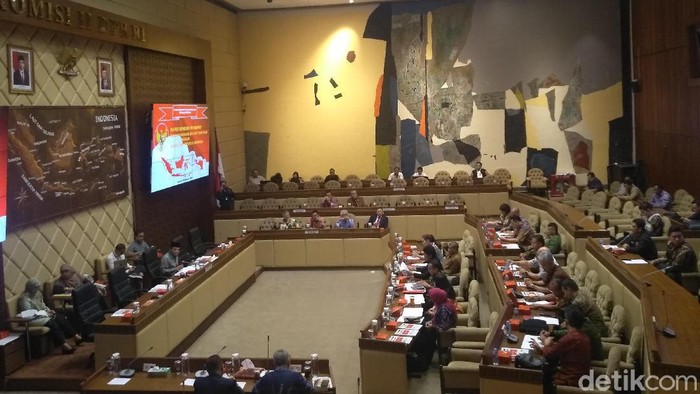 Komisi II DPR menggelar rapat kerja (raker) dengan Badan Pembinaan Ideologi Pancasila (BPIP) (Nur Azizah Rizki Astuti/detikcom)