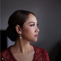 Pada Hari Ibu 2019, Ashraf Sinclair pun menyampaikan rasa terimakasihnya pada BCL yang menurutnya sudah menjadi ibu yang sangat baik untuk putra mereka, Noah Sinclair. And to the Mother of my Son, Happy Mothers Day @bclsinclair. Thanks for always showing up, no mater how difficult it was to do so. Thanks for the home cooked food for little Noah. Thanks for the early mornings taking him to school. Thanks for the kind words only you can give him when he is in tears. Happy Mothers Day #mothersday #bungacitralestari, begitu pujian Ashraf untuk BCL. Foto: Instagram