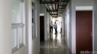 Kementerian PUPR melalui Direktorat Jenderal Penyediaan Perumahan telah menyerahkan pengelolaan sementara Rusunawa Pasar Rumput ke Pemprov DKI Jakarta. Melalui proses serah terima itu diharapkan rusunawa tersebut dapat segera dihuni.