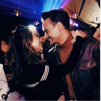 Ashraf Sinclair sempat merayakan ulang tahunnya yang ke-40 pada 18 September 2019. Dalam unggahannya di Instagram, Ashraf pun mengungkapkan rasa terimakasihnya pada BCL yang sudah membuatkannya pesta ulang tahun. Dia menuliskan sederet kata-kata romantis untuk juri Indonesian Idol itu. This woman who tests me, never takes anything less than the very best, who goes out of her way to do things for others. A person who whenever you are in her space bring out the authentic you. Surprising me with my favourite band @maliqmusic at my party. Thank you @bclsinclair for being that wonderful, challenging and loving presence in my life. My wife, my partner, my all. You understand me better than I understand myself. Thank you, tulis Ashraf yang menyebut BCL sebagai orang yang paling memahami dirinya, dibanding dirinya sendiri. Foto: Instagram