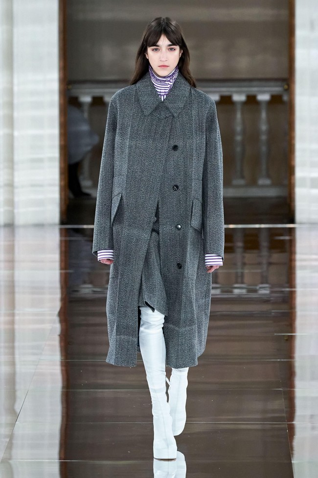 Fashion show koleksi musim gugur/dingin 2020 Victoria Backham di London Fashion Week 2020, London, Inggris. Foto: dok.Vouge.