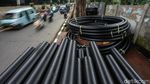 Waduh, Trotoar di Jalan Tentara Pelajar Tertutup Kabel Besar