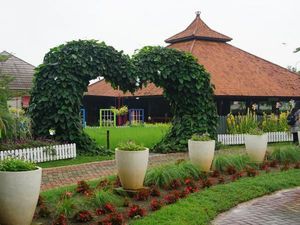 Wisata Berkebun Ini Punya Banyak Spot Foto Cantik