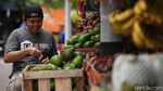 Laris Manis Buah Lokal Ditengah Tingginya Harga Buah Impor