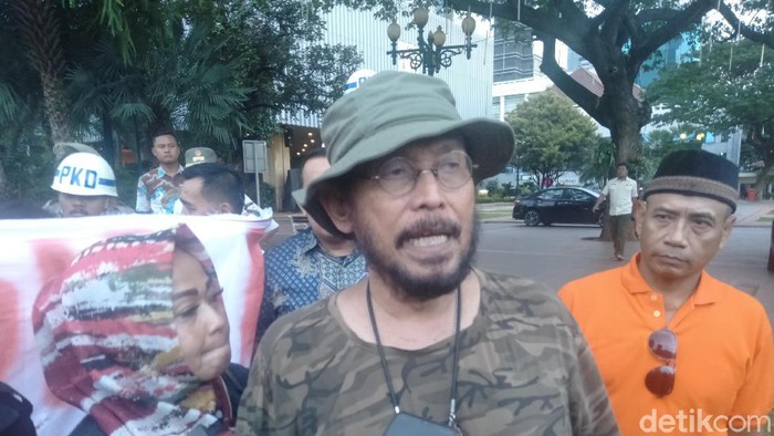 Pedemo tolak revitalisasi Monas dan TIM (Arief Ikhsanudin-detikcom)