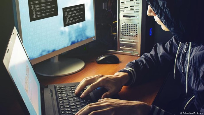 Bagaimana Menyamarkan Jejak Ketika Berselancar di Internet ?