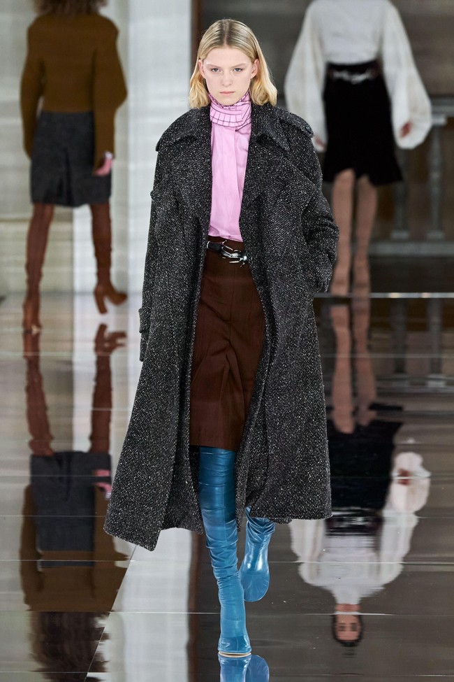 Fashion show koleksi musim gugur/dingin 2020 Victoria Backham di London Fashion Week 2020, London, Inggris. Foto: dok.Vouge.