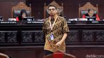 Dua Ahli Hukum Bersaksi di Sidang Uji Formil UU KPK