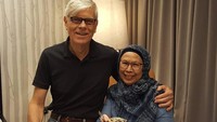 Lewat instagramnya @dida_sinclair, perempuan berhijab ini banyak menghabiskan momen seru bareng suami, anak, menantu dan cucunya. Dida juga dikenal hobi  masak dan kulineran. Foto: instagram @dida_sinclair