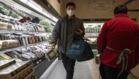 Seperti diketahui, virus corona pertama kali teridentifikasi terjadi di kawasan Wuhan, Provinsi Hubei, China, akhir tahun 2019 lalu. AP Photo/Ng Han Guan.