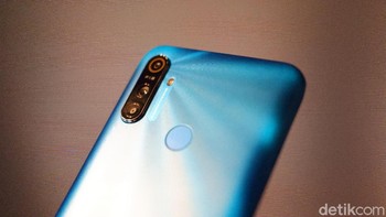 Begitu dipasarkan di Indonesia, Realme C3 jadi punya tiga kamera. Komposisinya 12MP untuk kamera utama, 2MP untuk kamera portrait dan 2MP untuk kamera makro. Foto: Adi Fida Rahman/detikINET