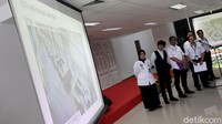 Keesokan harinya atau 22 Januari 2020 Kemenkum HAM mengklarifikasi bila Harun Masiku telah kembali ke Indonesia pada 7 Januari 2020. Yasonna beralasan adanya keterlambatan data perlintasan Harun Masiku karena kesalahan sistem. Imbas dari itu Direktur Jenderal Imigrasi Ronny Sompie dicopot dari jabatannya. Yasonna menyebut pencopotan Ronny agar tidak dianggap mengintervensi kerja tim independen yang dibentuknya itu.