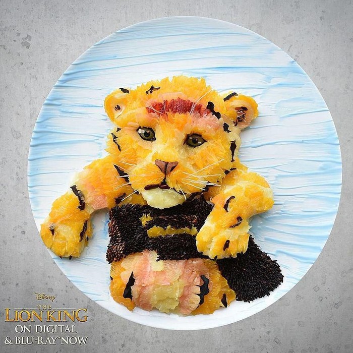 makan berbentuk kartun