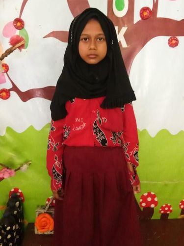 Anak SD Viral Bikin Tutorial Makeup ke Warung, Ini Kisahnya Hadapi Bullying