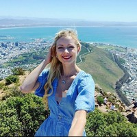 Tak terima karena tiba-tiba ditangkap, wanita berusia 26 tahun ini menuduh tiga polisi melakukan pelecehan seksual padanya. Cecilia pun berpikir bahwa dirinya diculik saat tiba-tiba ada tiga pria yang menampar wajahnya. Foto: Instagram