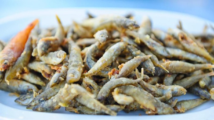 Small fried fish