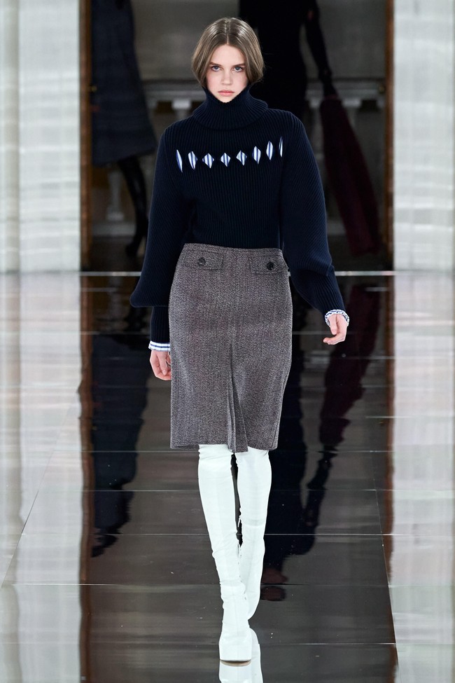 Fashion show koleksi musim gugur/dingin 2020 Victoria Backham di London Fashion Week 2020, London, Inggris. Foto: dok.Vouge.