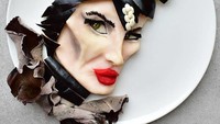 Tak hanya kartun saja, Laleh Mohmedi juga membentuk kreasinya membentuk tokoh yang terkenal di sebuah film. Seperti pada tokoh maleficent yang dominan tersebut dari terong ini. Terong-terong tersebut dipotong dan ditata hingga bentuknya menjadi mirip. Foto: Laleh Mohmedi