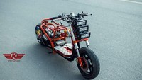 Dijamin siapapun yang melihat pasti setuju Honda Zoomer ini terlihat begitu ekstrem, namun asyik untuk dilihat. Foto: Pool (2banh.vn/BTK Customs)