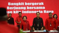 Nama-nama calon kepala daerah itu dibacakan oleh Sekjen DPP PDIP Hasto Krisnanto dan Ketua DPP Badan Pemenangan Pemilu PDIP Bambang Wuryanto.