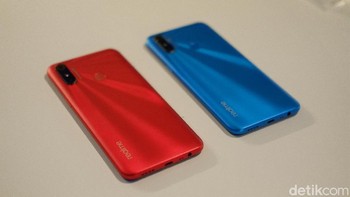 Hadir dalam varian warna Frozen Blur dan Blazing Red. Foto: Adi Fida Rahman/detikINET
