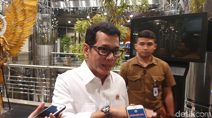 Menteri Pariwisata dan Pembangunan Ekonomi Kreatif Wishnutama Kusubandio