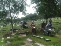 Terpopuler: Sejarah RI Pakai Setir Kanan, Polisi Nyamar Jadi Ojol
