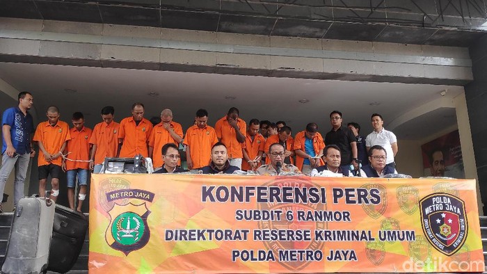 Polda Metro Jaya tangkap sindikat curanmor di Jaktim-Bekasi. (Foto: Matius/detikcom)