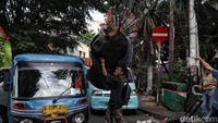 Ondel-ondel adalah ikon Jakarta yang dapat dijadikan budaya unggulan jika dirawat dengan benar.