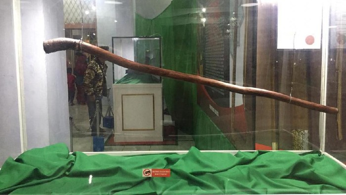 pameran artefak Rasulullah di Museum Situs Kepurbakalaan, Komplek Kesultanan Banten
