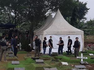 Jenazah Anak Diautopsi, Ini Harapan Karen Pooroe