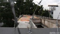 Oded menargetkan, pembangunan Teras Cihampelas bisa selesai tahun ini. Sehingga bisa segera dinikmati oleh masyarakat.