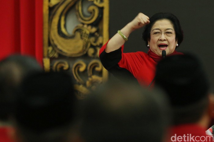 Momen PDIP Umumkan Calon Kepala Daerah PIlkada 2020 PDI Perjuangan (PDIP) mengumumkan sejumlah nama calon kepala daerah pada Pilkada 2020. Namun, Solo tidak termasuk.