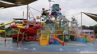 Go! Wet Waterpark adalah taman rekreasi air yang berlokasi di Grand Wisata Bekasi. Grand Wisata sendiri bisa di akses melalui tol Jakarta - Cikampek dan keluar pintu tol Tambun KM21. (Bonauli)