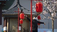 Dengan demikian, seperti dilaporkan Komisi Kesehatan Nasional China (NHC), sejauh ini sudah 2.112 orang meninggal dunia akibat virus corona di wilayah China daratan hingga Rabu (19/2) tengah malam waktu setempat. AP Photo/Ng Han Guan.