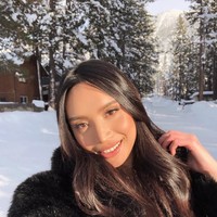 Wanita transgender berusia 26 tahun ini juga mengejar karier di industri modeling. Tak hanya itu, Kataluna juga dikenal sebagai desainer. Foto: Instagram