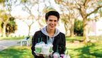 Pose Kulineran Keren Brent Rivera, Youtuber Tampan Asal Amerika