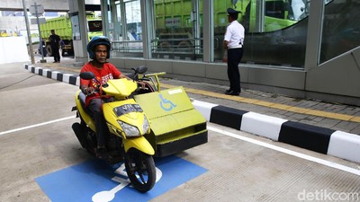 Asyik! Ada Parkiran Khusus Difabel di Stasiun MRT Jakarta