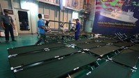 Puluhan tempat tidur juga telah disiapkan di dalam KRI dr Soeharso.