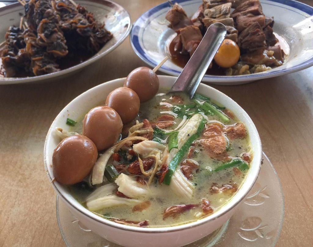 soto ayam khas kudus mbak lin semarang