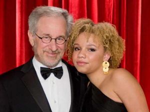 Anak Steven Spielberg Jadi Bintang Porno
