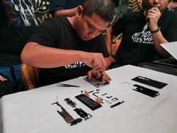 Bongkar Abis Jeroan Mi Note 10 Pro, Smartphone Kamera 108 MP