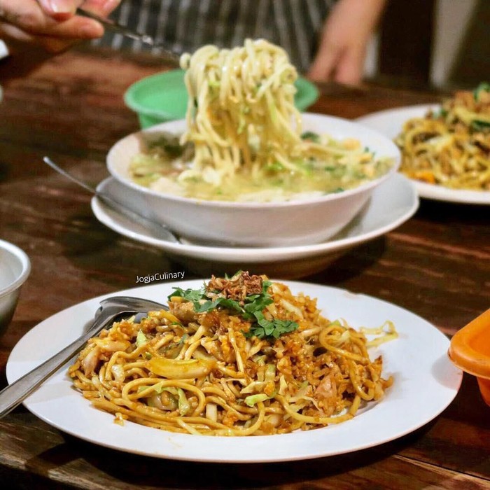 Cukup Rp 20 Ribu Bisa Kenyang Makan Bakmi Jawa Di 5 Tempat Ini