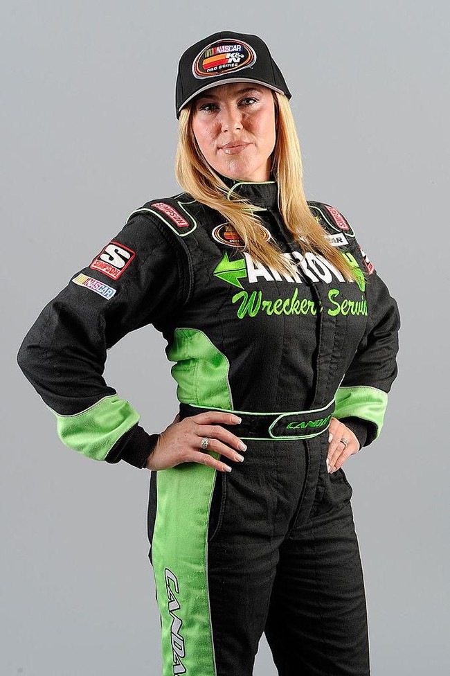 Candace Muzny yang dulu pernah berlaga di arena balap mobil NASCAR meninggal dunia baru-baru ini. Ia ditemukan tak bernyawa di vilanya yang tak jauh dari Oklahoma City, Oklahoma, AS. (Foto: John Harrelson/Getty Images)