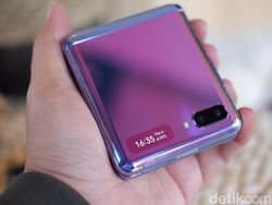 Terhipnotis Keindahan Galaxy Z Flip Mirror Purple
